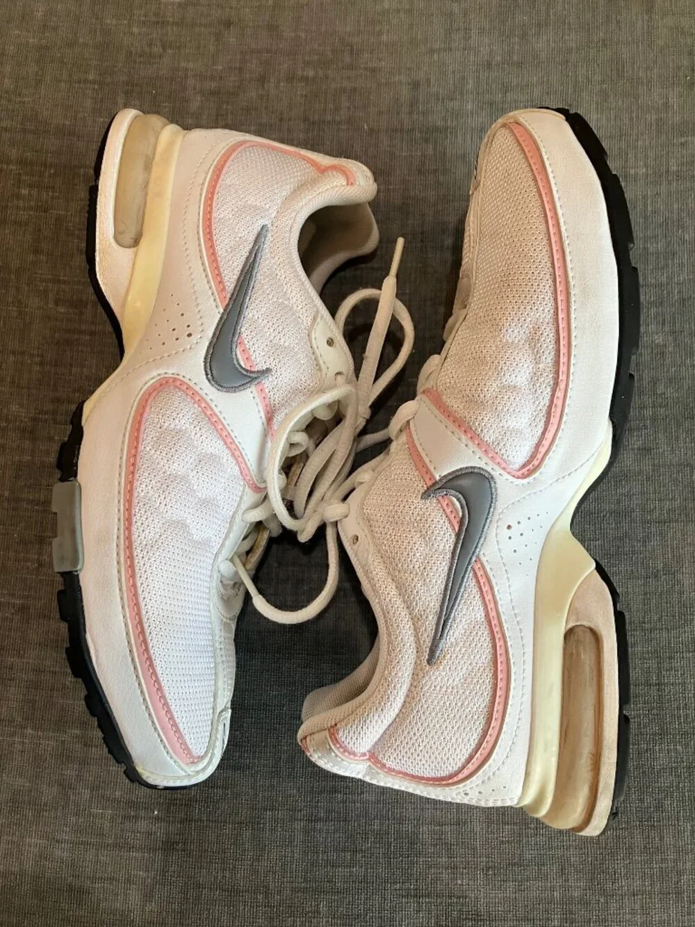 Vintage Nike Air Max Moto 5 Running Sneakers Athletic Shoes Women's Size 7
